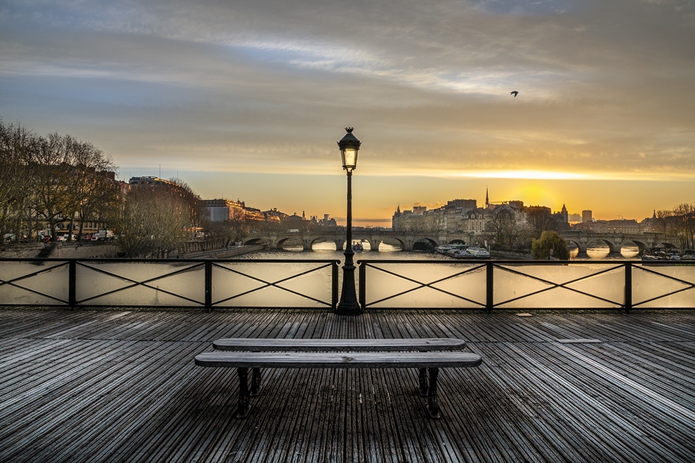 "Chaleureux matin sur les arts"