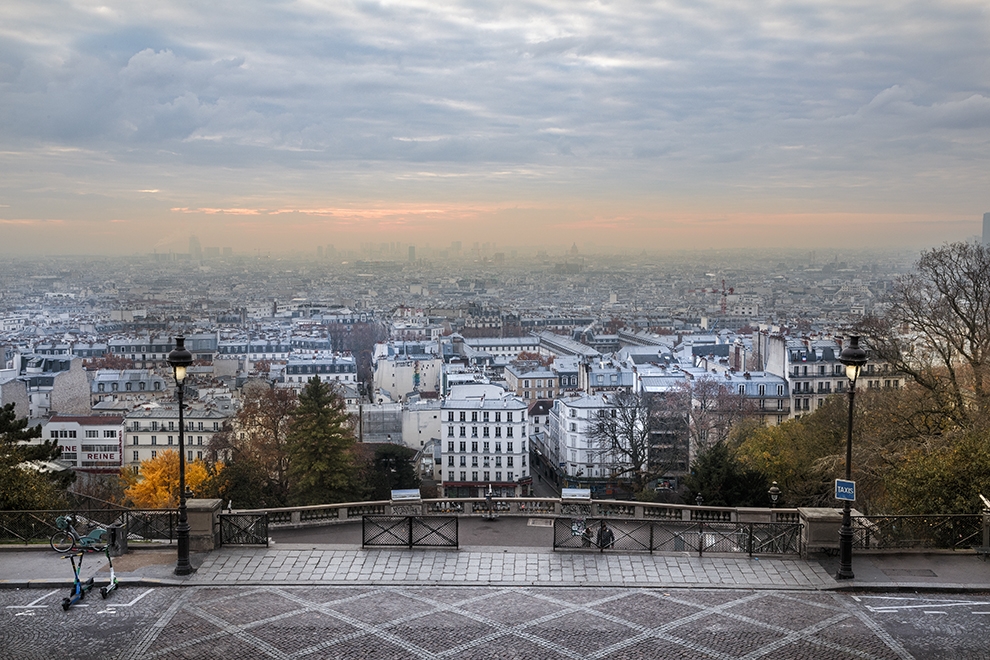 "Dans la brume Montmartroise"